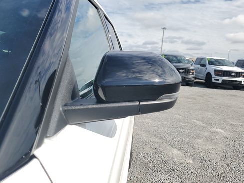 New 2026 Ford Explorer ST-Line w/ ST-Line Street Pack image 5