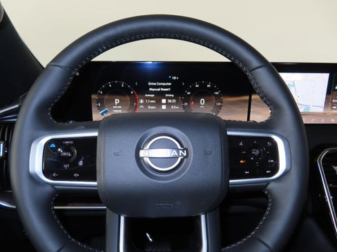 New 2026 Nissan Armada Platinum image 20