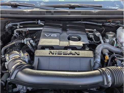 Used 2023 Nissan Frontier SV AWD/4WD image 19