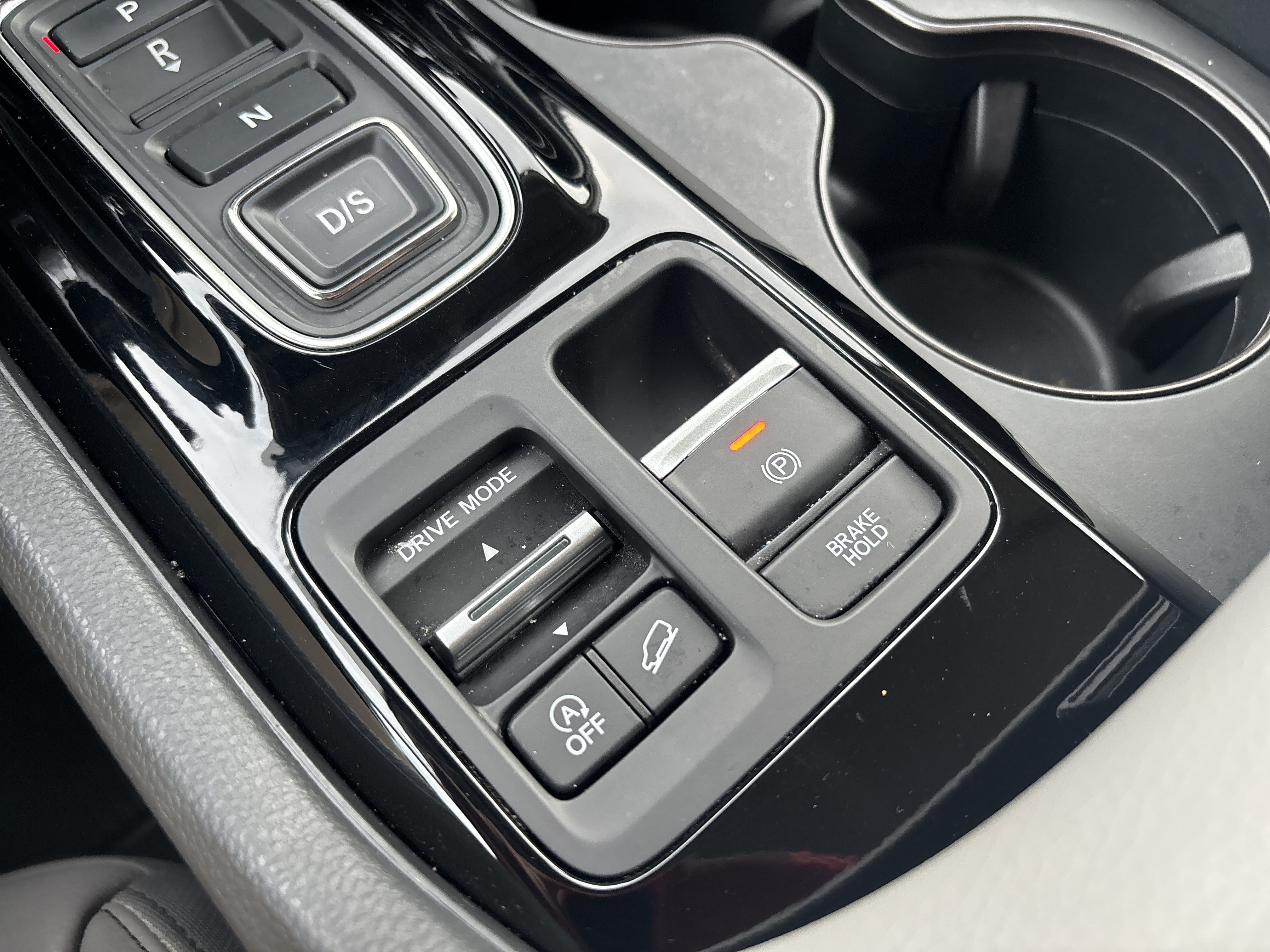 Used 2025 Honda Pilot EX-L image 18