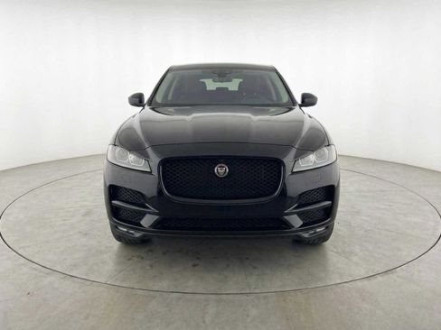 Used 2022 Jaguar F-PACE S image 2