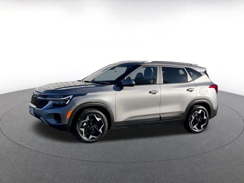 Used 2025 Kia Seltos S image 8