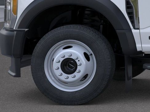 New 2026 Ford F550 4x4 Crew Cab image 50