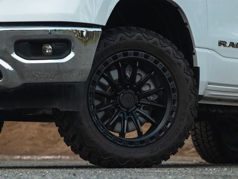 Used 2023 RAM 1500 Big Horn image 3