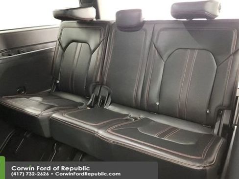 Certified 2022 Ford Expedition Max Limited w/ Equipment Group 303A image 25