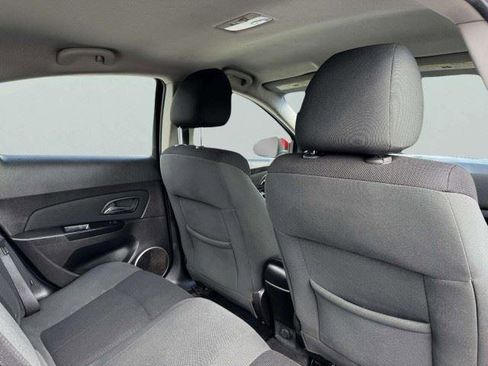 Used 2011 Chevrolet Cruze LT FWD image 44
