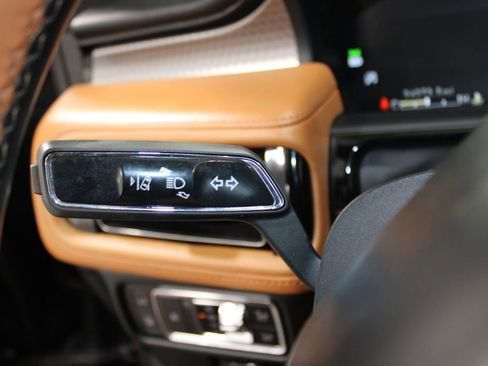 Used 2023 Lincoln Nautilus Black Label w/ Cargo Utility Package image 24