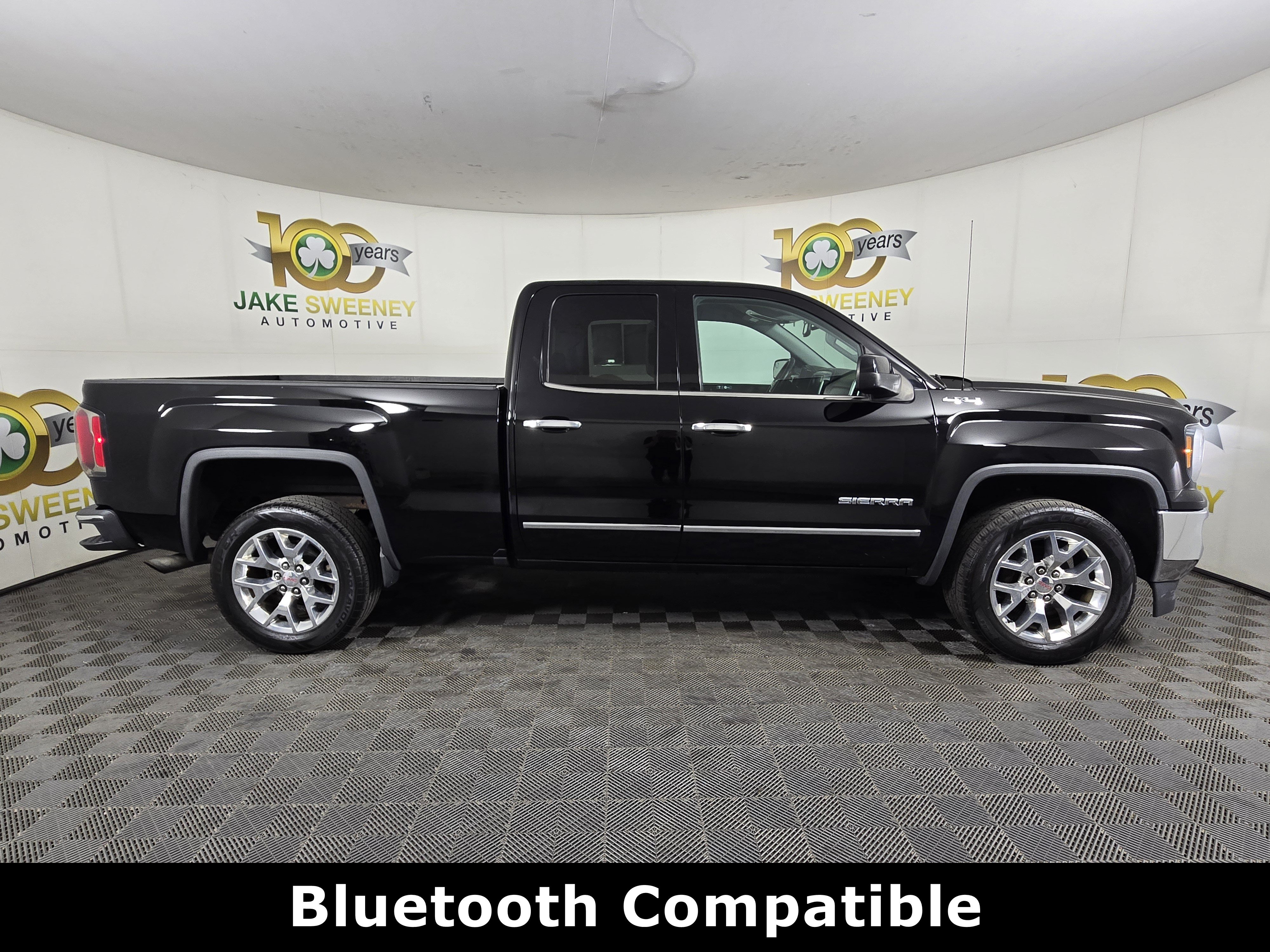 Used 2017 GMC Sierra 1500 SLT w/ SLT Premium Package AWD/4WD image 11