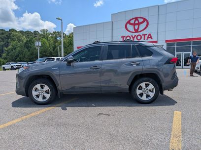 Used 2019 Toyota RAV4 XLE w/ Convenience Package