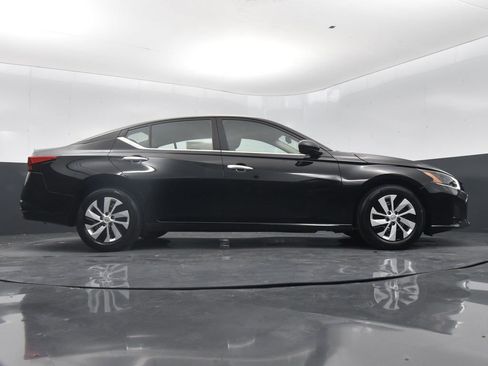 Certified 2025 Nissan Altima 2.5 S image 29