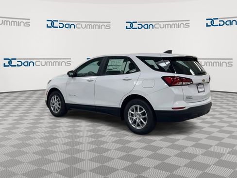 Used 2024 Chevrolet Equinox LS image 6