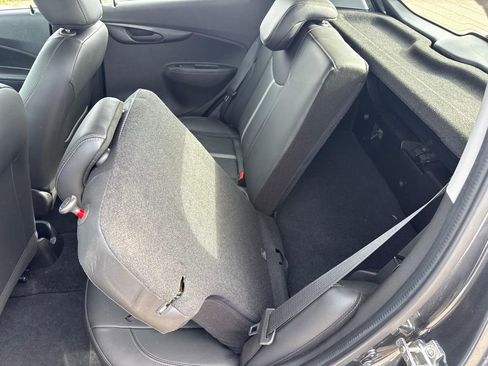 Used 2021 Chevrolet Spark ACTIV image 9