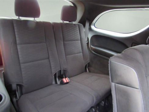 Used 2020 Dodge Durango SXT image 37