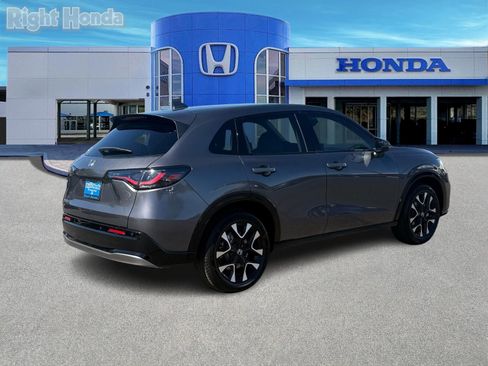 Used 2026 Honda HR-V EX-L image 8