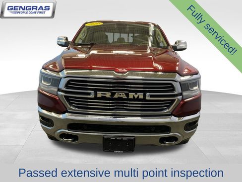 Used 2019 RAM 1500 Laramie AWD/4WD image 3