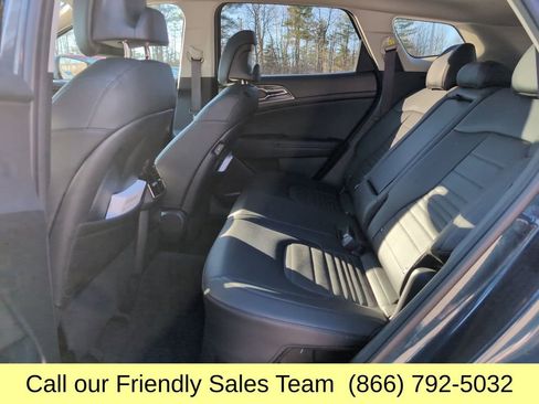 Used 2025 Kia Sportage SX Prestige image 27