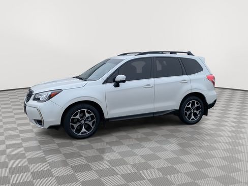 Used 2014 Subaru Forester 2.0XT Premium image 3