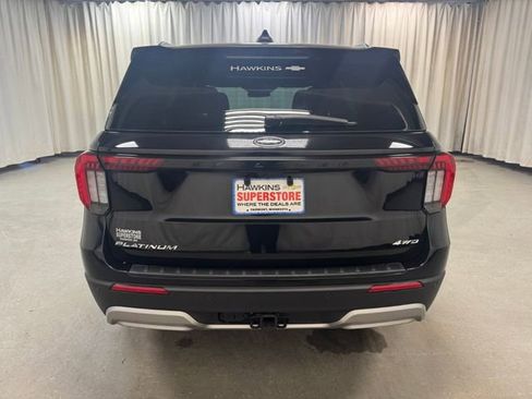 Used 2025 Ford Explorer Platinum w/ LUX Leather Package AWD/4WD image 5