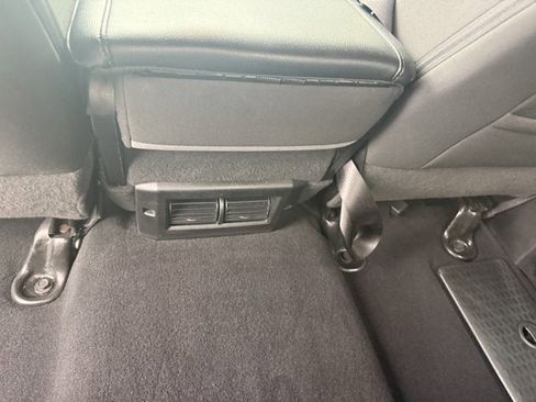 Used 2021 RAM 1500 Tradesman w/ Tradesman SXT Package image 19