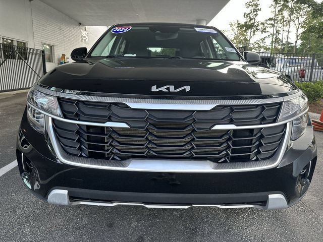 Used 2024 Kia Seltos LX AWD/4WD image 9