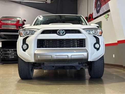 Used 2019 Toyota 4Runner TRD Off-Road AWD/4WD image 55