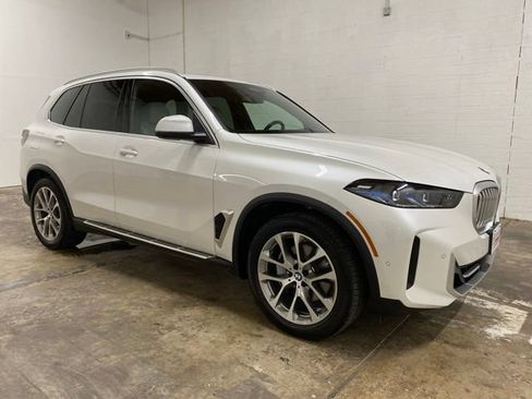 Used 2026 BMW X5 xDrive40i AWD/4WD image 7