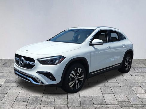 Certified 2025 Mercedes-Benz GLA 250 image 3