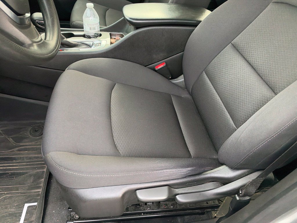 Used 2024 Chevrolet Malibu LS FWD image 19