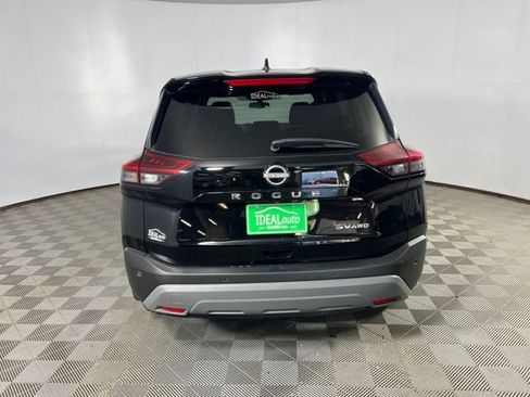 Used 2023 Nissan Rogue SV image 6