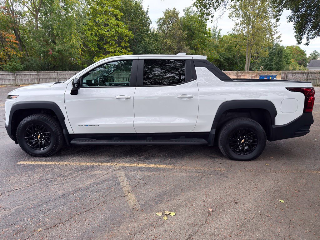 Used 2024 Chevrolet Silverado EV W/T AWD/4WD image 12