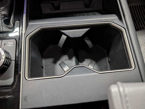 Used 2023 Toyota Tundra Limited image 31