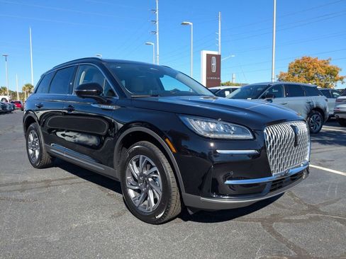 New 2026 Lincoln Corsair Premiere FWD image 2