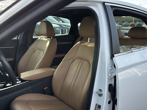 Used 2021 Hyundai Sonata Limited image 10