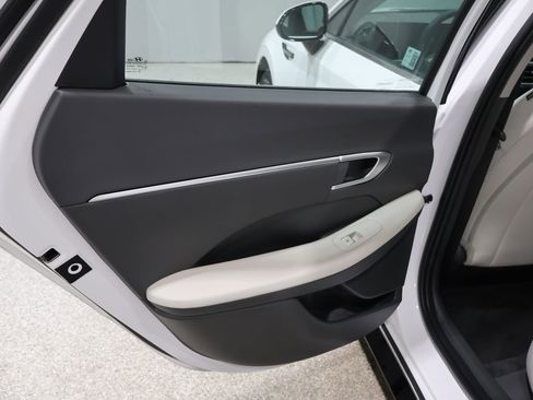 Used 2024 Hyundai Sonata SEL image 19