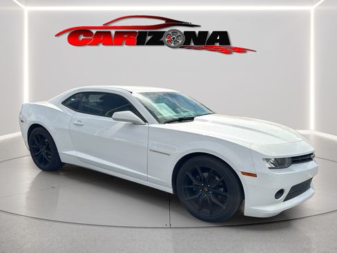Used 2015 Chevrolet Camaro LT RWD image 2