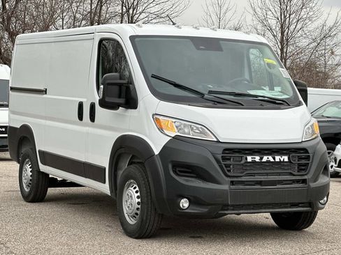 New 2026 RAM ProMaster 1500 w/ Convenience Group image 1