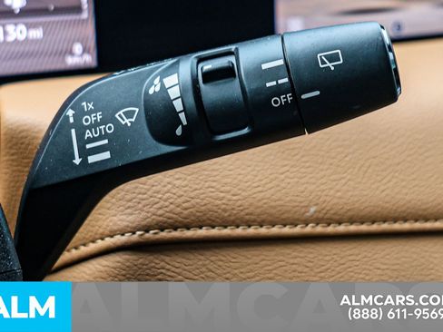 Used 2025 Nissan Armada SL w/ Captain's Chari Seat Package image 30