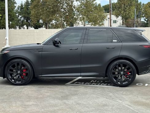 Used 2024 Land Rover Range Rover Sport Dynamic SE AWD/4WD image 9