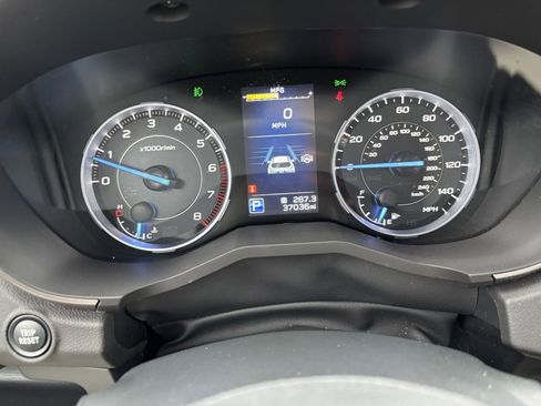 Used 2022 Subaru Ascent Limited w/ Technology Package image 17