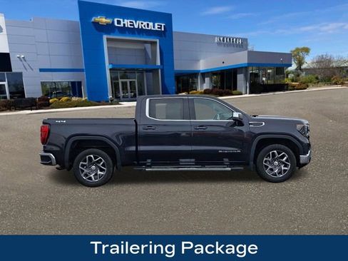 Used 2022 GMC Sierra 1500 SLE image 10