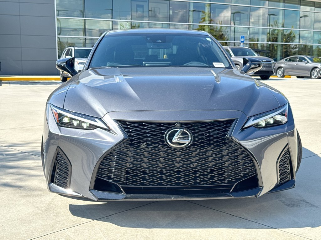 Used 2025 Lexus IS 500 RWD image 4
