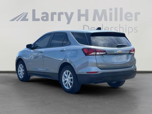 Used 2023 Chevrolet Equinox LS w/ LS Convenience Package FWD image 8
