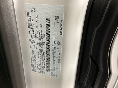 New 2026 Ford Transit 250 148 Medium Roof w/ Load Area Protection Package image 24