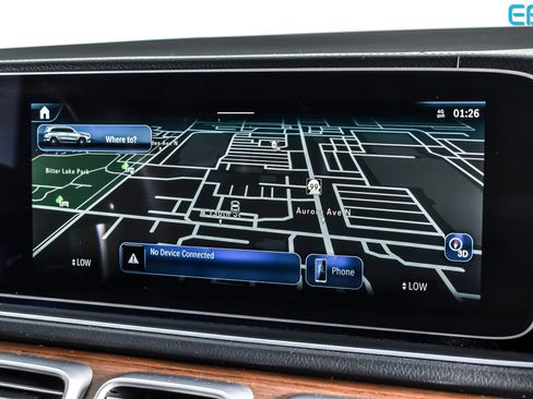 Used 2025 Mercedes-Benz GLS 450 4MATIC image 26