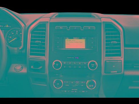 Used 2019 Ford Expedition Max XLT image 40