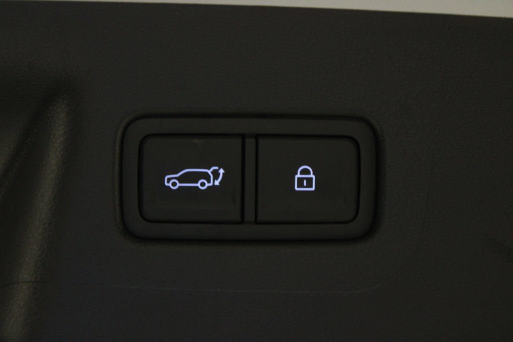 Certified 2026 Hyundai Santa Fe SE FWD image 18