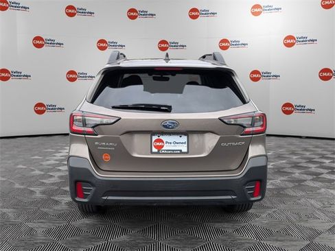 Used 2022 Subaru Outback Premium image 6