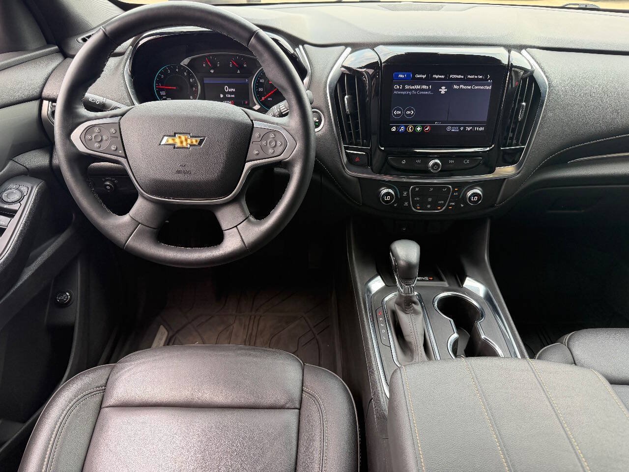 Used 2023 Chevrolet Traverse LT AWD/4WD image 14