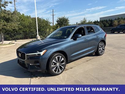 Certified 2022 Volvo XC60 B5 Momentum w/ Advanced Package