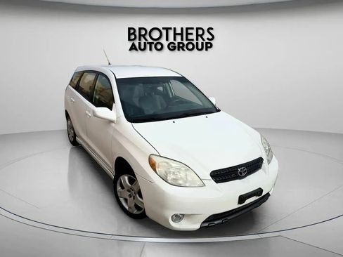 Used 2006 Toyota Matrix XR image 1